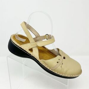 Naot Cream Beige Leather Slingback Closed Toe Sandals Size 41 Arch Support
